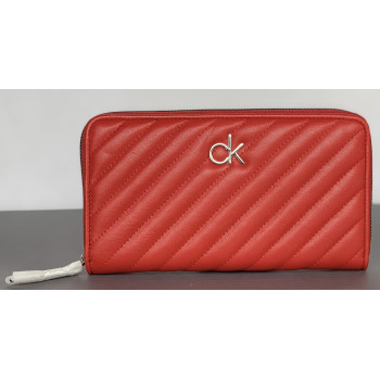Calvin Klein dámská peněženka Momogram Stripe červená 839
